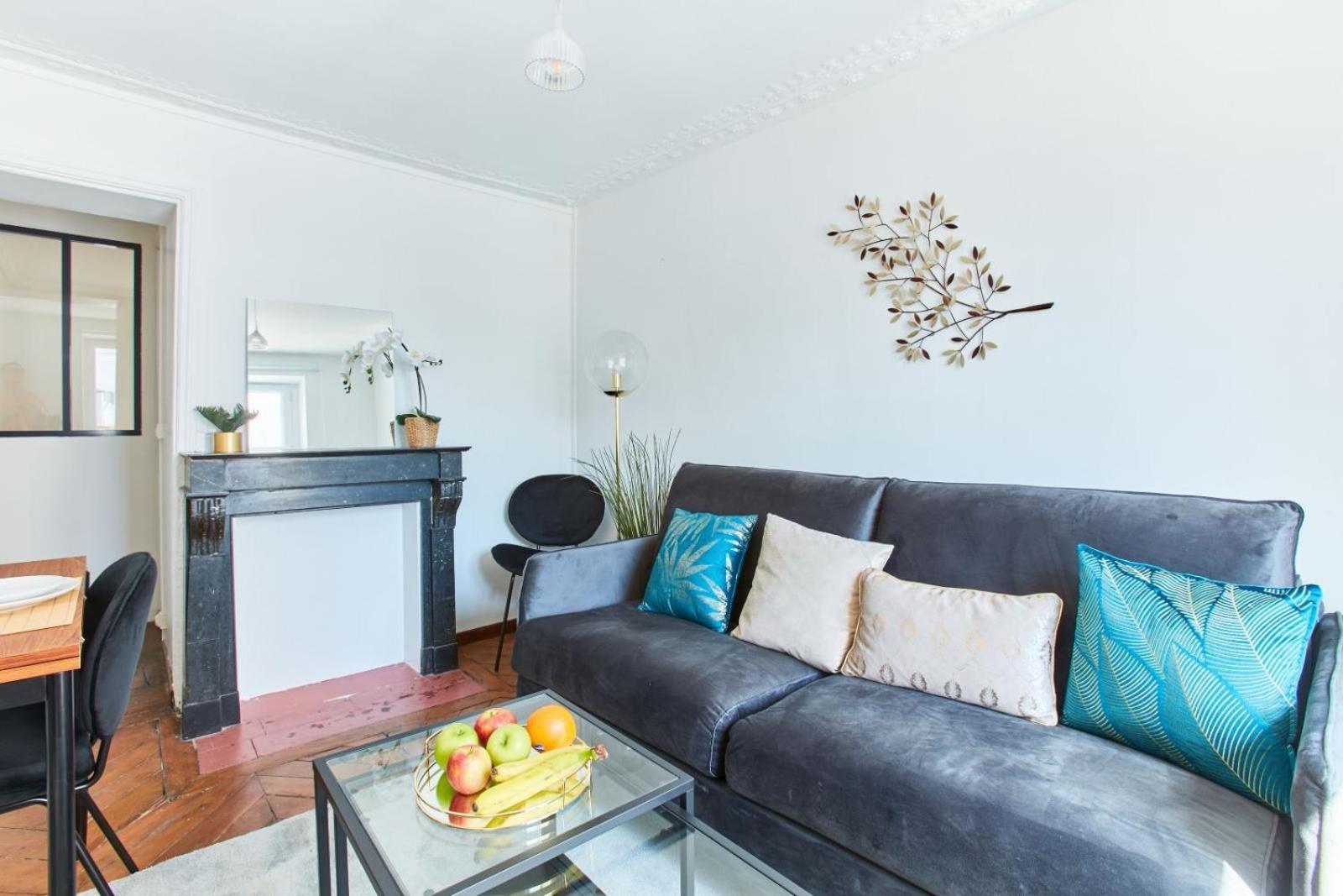Cosy Montmartre 2Br Apartment Париж Екстериор снимка